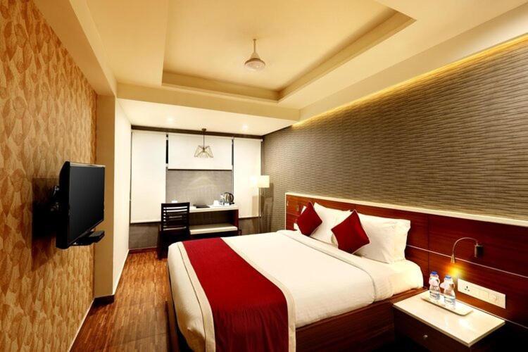 העיר בנגלור Icon Business Hotel By Bhagini מראה חיצוני תמונה