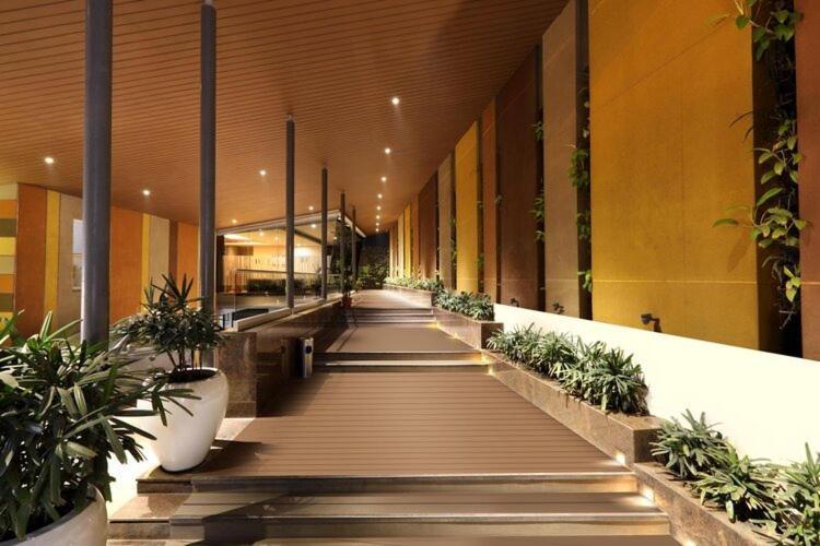 העיר בנגלור Icon Business Hotel By Bhagini מראה חיצוני תמונה